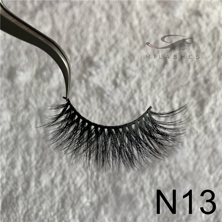 wholesale beautiful eyelashes.jpg